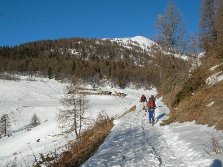 la vetta è dove c'è il traliccio
