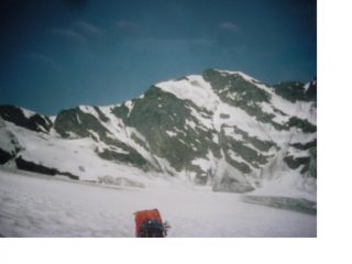 La Gran Sassiere con la sua lunga cresta est ..dal ghiacciaio di Glairettaz