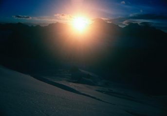 le prime luci del sole sul Feegletscher (3-8-1997)