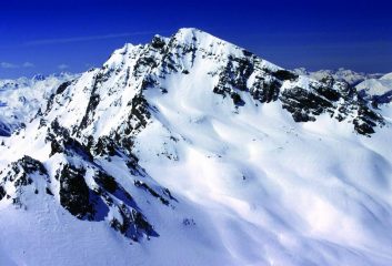 panorami dalla cima : Monte Sautron (22-4-2001)
