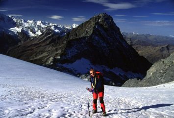 Alberto sta per raggiungere il Breithornpass (14-10-2001)