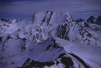 panorami dalla cima : Monte Salza (28-4-2002)