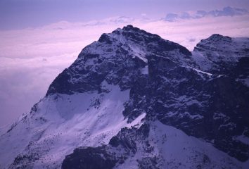 panorami dalla cima : Pelvo d'Elva (28-4-2002)