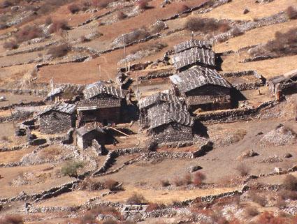 Villaggio di Mundu nella valle del Langtang