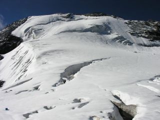 la bella paretina del versante Nord del Monte Zebrù che abbiamo salito (30-7-2006)