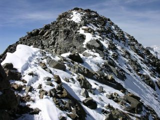 il tratto finale della cresta e la vetta più alta del Monte Bellavista m. 3922 (10-9-2006)