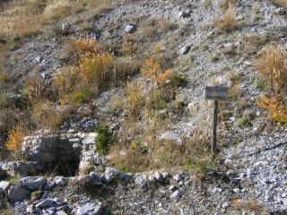 Valle Stura, Fontana Gufarun, sulla strada da Bersezio  a  Ferriere, Ottima acqua (nitrati 1 mgl) ricca di Sali minerali, durezza 13,5 °F