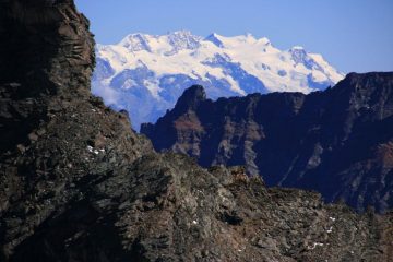 panorami osservati dalla cima : Gruppo del Monte Rosa, dal Lyskamm Occidentale alla Punta Giordani (da sinistra a destra) (7-10-2007)