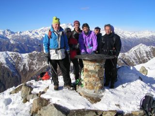 Il gruppo GAM in cima al Monte Barone