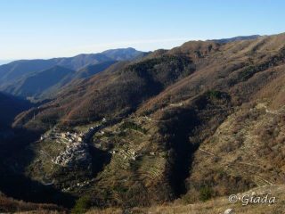 La valle verso Carpasio