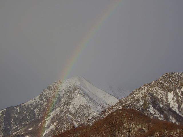 arcobaleno sul monte Plù