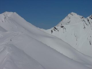 Formiche da nord verso il Pic Blanc