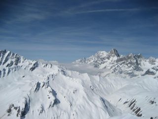 Monte Bianco e grandes Jorasses