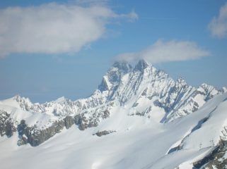 Lo Schreckhorn ed il Lauteraarhorn visti dallla cima del Galmihorn