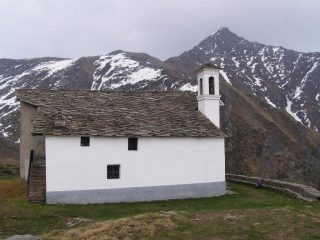 Santuario del Ciavanis e Uja di Bellavarda