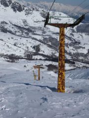 Discesa lungo lo ski-lift