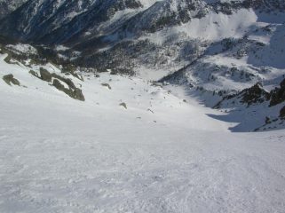 Il pianoro dove sorge l' alpeggio di Vlou superiore (2363m).