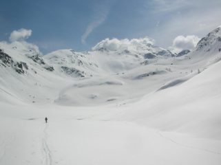 La Becca Conge dalla conca dell' Alpe La Tsa.