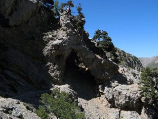L'arco nella roccia calcarea