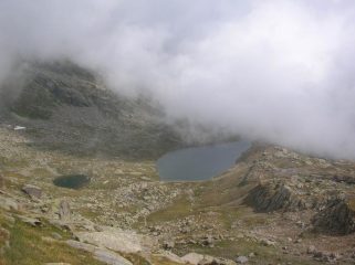 Il lago Fertà visto dal Colle della Terra.