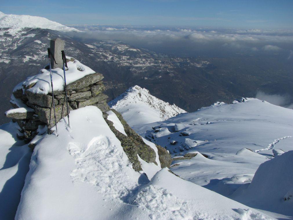 Il Monte Cavallaria , visto dalla cime di Le Colme