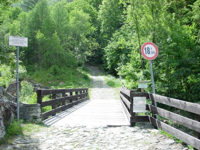 2010-06-03_1010.ponte_596m