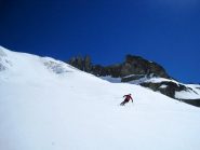 Sciata di gran classe sul ghiacciaio del Petit Mont Blanc