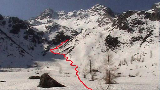 Pizzo Rodes - Manto nevoso continuo a partire da 1800m ca.