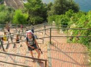 Chiara ed altri interminabili scalini a Corniglia