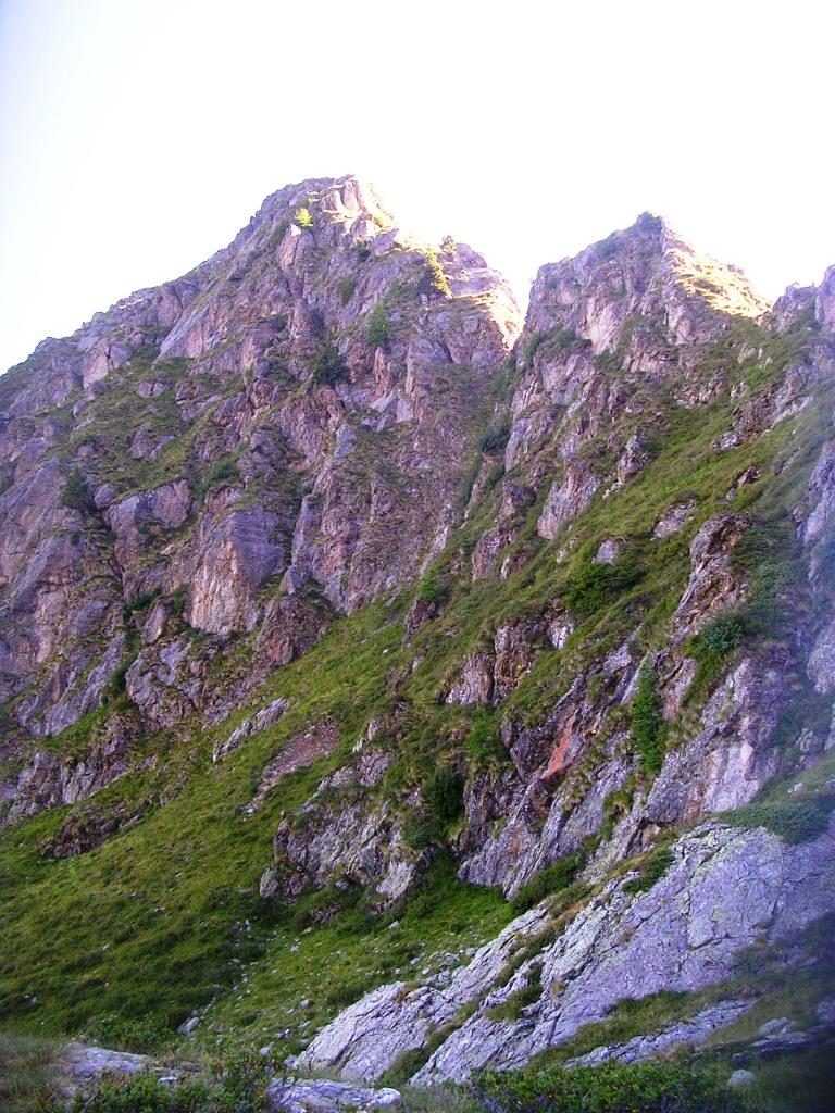 La cresta ovest del Palabione su cui sale la ferrata