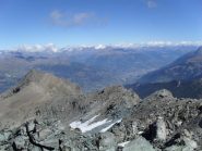 panorama su Aosta  e in lontananza ,il Cervino,il Rosa etc...
