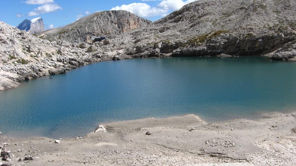 Lago d'Antermoja