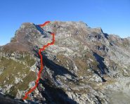 La salita a cima Bonze dal Colle Bonze per tracce di sentiero (non segnato).