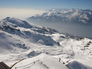 Imbocco Val d'Aosta e Monte La Torretta visti dalla cima del Mombarone