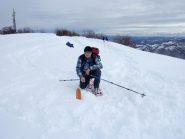 sondaggio  neve con sci
