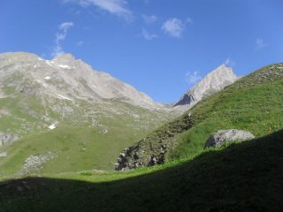 a sinistra ,la Rochere vista dall'alpe Bonale'
