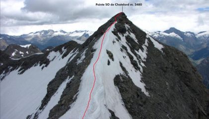 ultimo tratto di cresta e la vetta viste dall'anticima (16-7-2011)