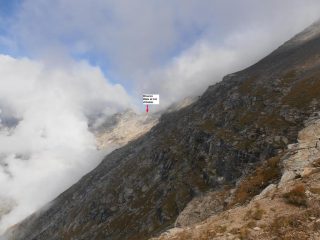 02 - quasi attivati al passo Clopacà, vista sul Col d'Ambin con il Bivacco Blais