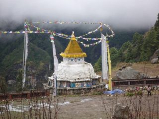 Stupa Buddista