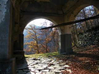 Il portico del Santuario