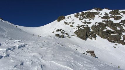 il pendio che porta al colletto di quota 2656 m. (26-12-2011)