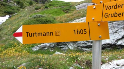 altro cartello indicatore nei pressi dei Laghi di Turtmann (21-7-2012)