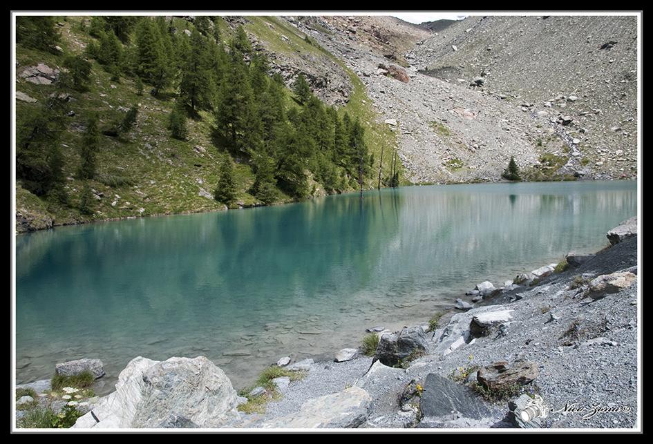 Blu Lago E Piano Di Verra Inferiore Da Saint Jacques Anello Per Il Rifugio Ferraro Escursionismo Camminata A Ayas Valle D Aosta Gulliver Outdoor Community