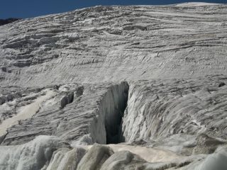 Parte bassa del ghiacciaio di Dzasset