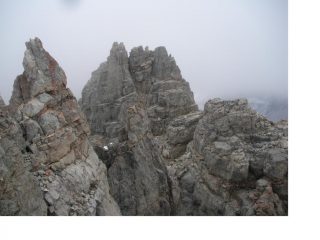 La Rocca di Miglia dalla Cresta sud..