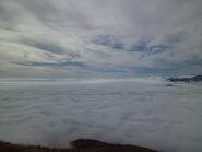 Mare di nuvole e Monviso