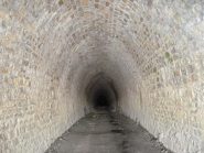 Interno del tunnel