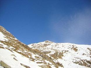 la lunga cresta sud al Tovo e la parte ovest della discesa vista da alpe Trotta