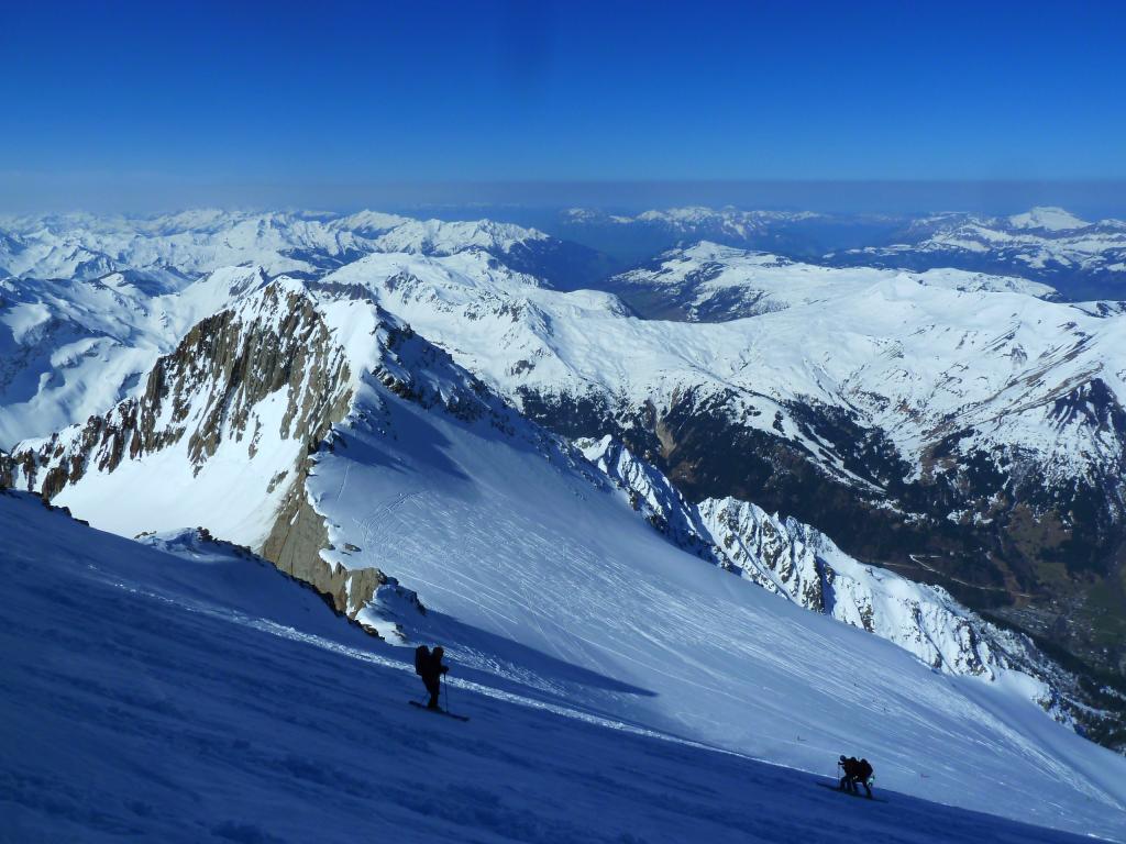 Aiguille e Col de la Bérangère visti dal Glacier d'Armancette scendendo dal Dome de Miage