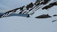 Bergerie del Ciardonnet ancora immerse nella neve (5-5-2013)